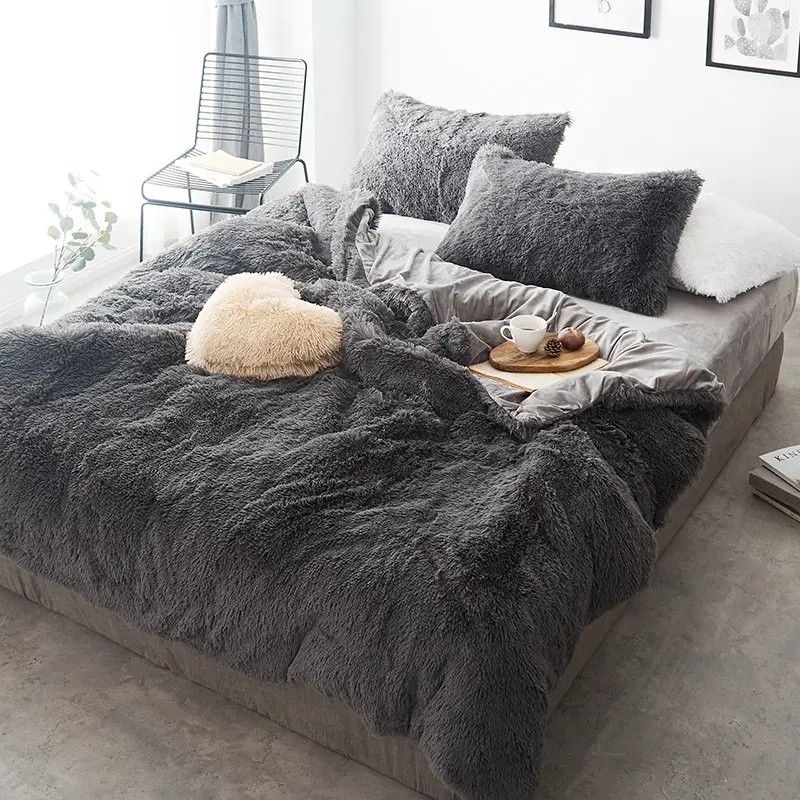 Parure de lit en fausse fourrure